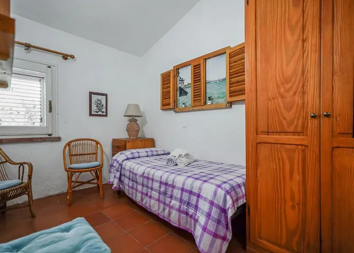 9 Ospiti Con Giardino E Bbq 10 Min A Piedi Dalla Tatil Evi La Maddalena (Sassari)
