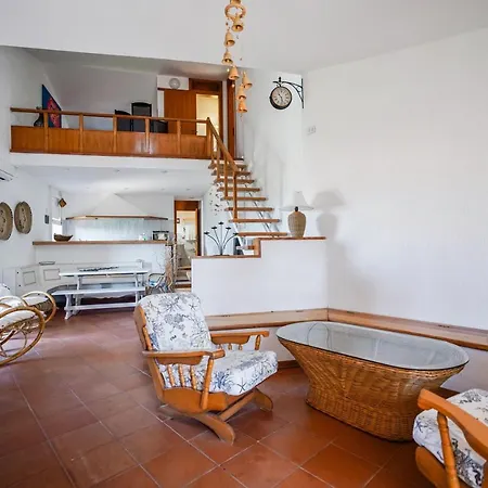 Nyaraló Casa Con Giardino La Maddalena
