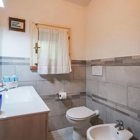 Casa Con Giardino بيت للعطل لا ماداّلينا